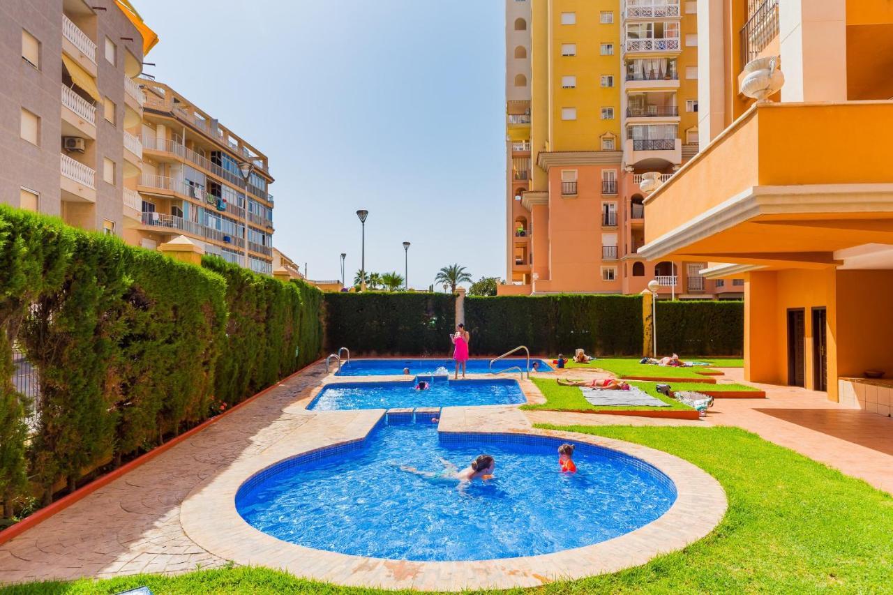 Apartamento Seaview Deluxe Torrevieja Kültér fotó